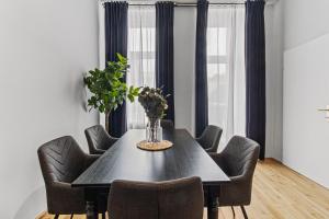 Foto dalla galleria di Balcony Apartment, 4 min to U3 Zipperer Straße a Vienna Altre 37 foto