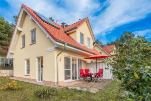 Το κτήριο όπου στεγάζεται  η παραθεριστική κατοικία