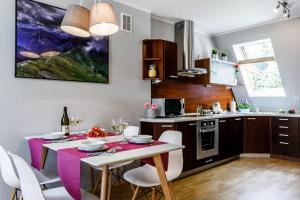 Kuchyň nebo kuchyňský kout v ubytování Rent like home - Bulwary II