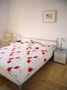 Ein Bett oder Betten in einem Zimmer der Unterkunft Villa Quisisana