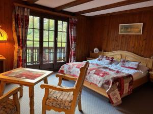 Gallery image of B & B Hôtel Aux Mille Etoiles in Les Marécottes