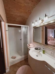Un baño de Grotto Flora B&B Chambres de charme