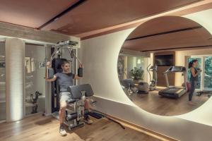Fitness centrum a/nebo fitness zařízení v ubytování San Colombano Suites