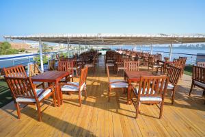 Fotografie z fotogalerie ubytování King of Thèbes, 5 Stars Nile Cruise from Luxor 4N Saturday to Wednesday, from Aswan 3N Wednesday to Saturday v destinaci Al Aqālitah