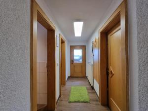 Zdjęcie z galerii obiektu Apartment Apart Ladner by Interhome w mieście Kappl