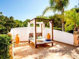 Vonkajšia záhrada v ubytovaní Villa Villa Lantana by Interhome