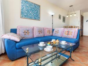 A seating area at Apartment Gregal by Interhome Még 18 kép
