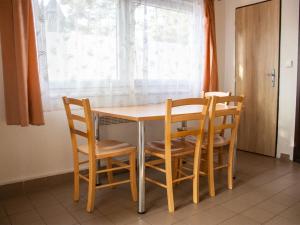 Fotografie z fotogalerie ubytování Holiday Home Kemp Stříbrný rybník-5 by Interhome v destinaci Hradec Králové