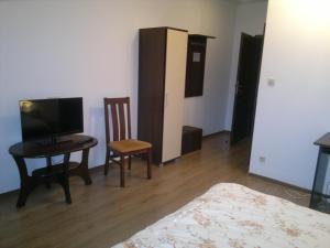 Φωτογραφία από το άλμπουμ του Hotel Diament σε Ζγκιες