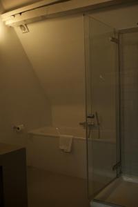 Koupelna v ubytování Hotel Matelote