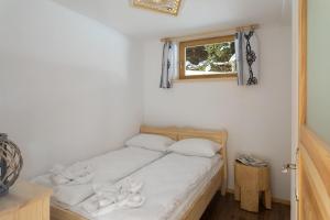 Posteľ alebo postele v izbe v ubytovaní Rent like home - Hidden Hill Szymaszkowa 12