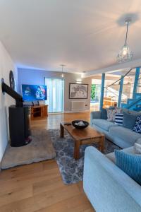 Een zitgedeelte bij Executive High-End Luxury Accommodation in Southampton, Perfect for Relocators, Contractors and Professionals
