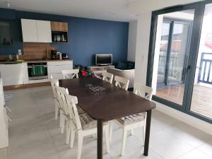 Η κουζίνα ή μικρή κουζίνα στο Ciboure croix Blanche, Appt 6 personnes + parking +2 φωτογραφίες