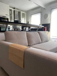 Galeriebild der Unterkunft Jacuzzi 2 places - App 4 pers - Parking (digicode) in Goussainville