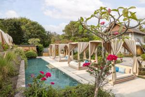 Kardia Resort Gili Trawangan A Pramana Experience内部或周边的泳池