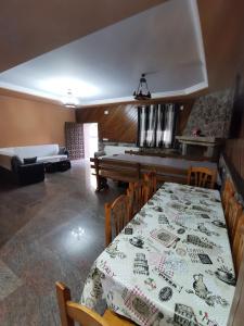 Fotografie z fotogalerie ubytování El Cauce v destinaci Navaluenga