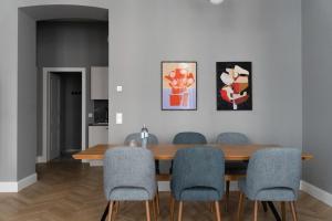Ein Sitzbereich in der Unterkunft Numa Vienna Terra