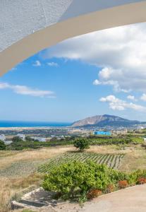 Gallery image of Eos Villa in Imerovigli