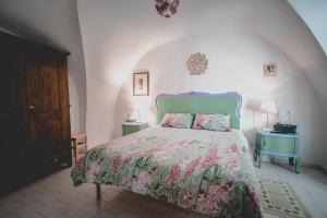 Postel nebo postele na pokoji v ubytování Bed & Breakfast Gabriella EXILLES