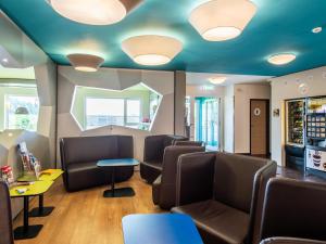 Posezení v ubytování B&B Hotel Erlangen-Süd