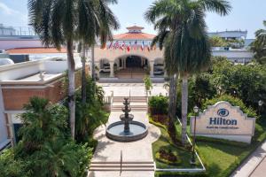 Сад в Hyatt Vivid Playa Del Carmen All-Inclusive Adult Only Resort