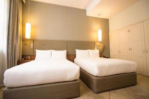 Postel nebo postele na pokoji v ubytování DoubleTree by Hilton Hotel & Spa Liverpool