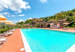 Bazén v ubytování Hotel Hermitage nebo v jeho okolí