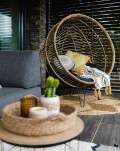 Posezení v ubytování Campos River House