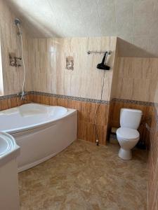 Koupelna v ubytování Silence + 8 fotografií