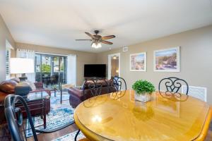 Μια τηλεόραση ή/και κέντρο ψυχαγωγίας στο Windsor Court - 12B