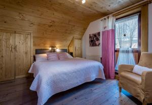 Postel nebo postele na pokoji v ubytování Chata Škerda - Zuberec