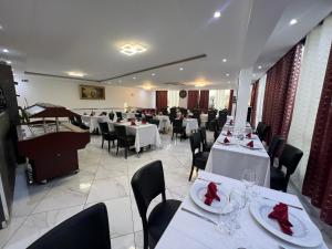 Restaurace v ubytování Residencial Santo Amaro