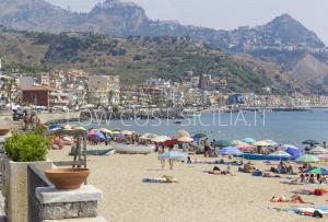 Gallery image of Zina Suite Apartment in Giardini Naxos