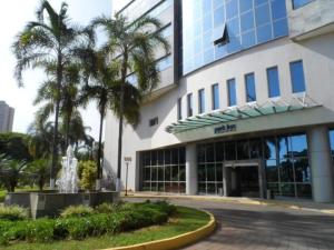 Bangunan di mana terletaknya aparthotel ini