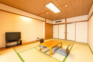 Sjónvarps- og/eða afþreyingartæki á Ooedo Onsen Monogatari Aizu