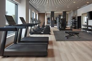 Fitness centrum a/nebo fitness zařízení v ubytování Delta Hotels by Marriott Toronto Markham