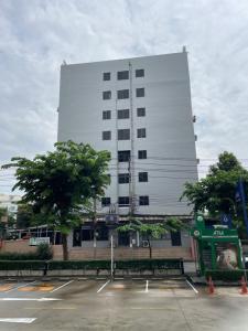Fotografie z fotogalerie ubytování โรงแรมวินบางนา Win Bangna Hotel v destinaci Bangna