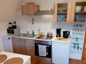 Fotografie z fotogalerie ubytování Chic Apartment in Obertshausen v destinaci Obertshausen