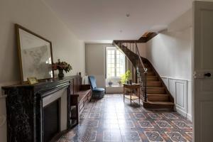 Galeriebild der Unterkunft Château de l'Aubonnière -Nature-14p- Rêve au Mans in La Chapelle-aux-Choux + 15 Fotos