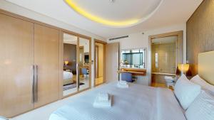 Fotografie z fotogalerie ubytování Primestay - Damac Towers Paramount 2BR in Business Bay v Dubaji