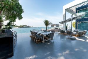 Gambar di galeri bagi Nurai Water Villa By Luxury Explorers Collection di Abu Dhabi
