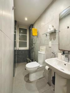 Koupelna v ubytování Valletta Boutique Home