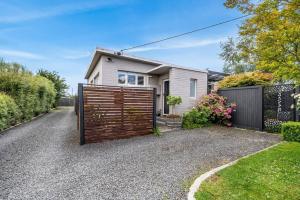 Κήπος έξω από το Haven on Timsbury, Urban Escape near Mona