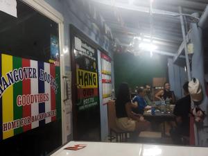 Majutusasutuse Hangover Hostel külastajad