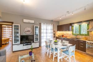 Kuchyň nebo kuchyňský kout v ubytování "Villa ANDREAS"