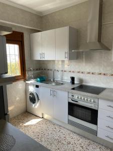Η κουζίνα ή μικρή κουζίνα στο Casa Azucena +5 φωτογραφίες