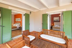 Posezení v ubytování "Villa ANDREAS" + 37 fotografií