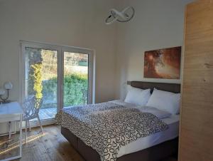 Postel nebo postele na pokoji v ubytování Luxurious and roomy vacation home with sauna