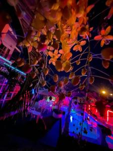 a bunch of balloons hanging from the ceiling at a party at Villa Bunmark in Sirindhorn +96 photos