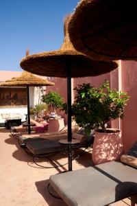 Posezení v ubytování Riad Dar Amanza en exclusivité avec 4 chambres au coeur de la médina